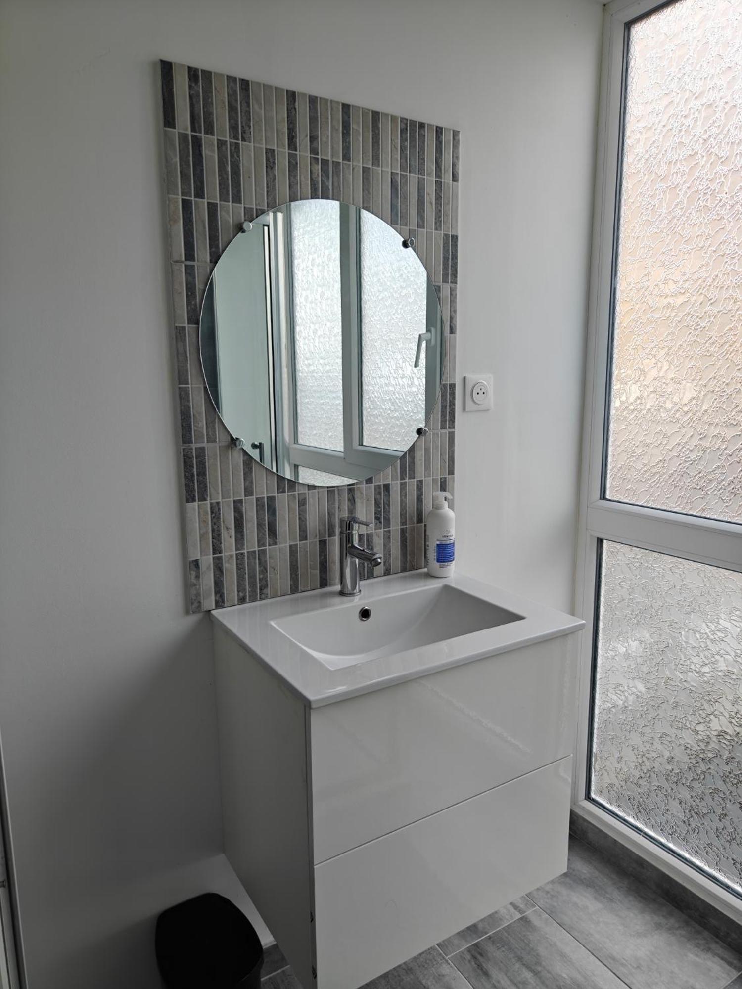 Suite 2 Lits Auberge Du Manala Hotel 24 24 Proche Basel Сен-Луи Экстерьер фото